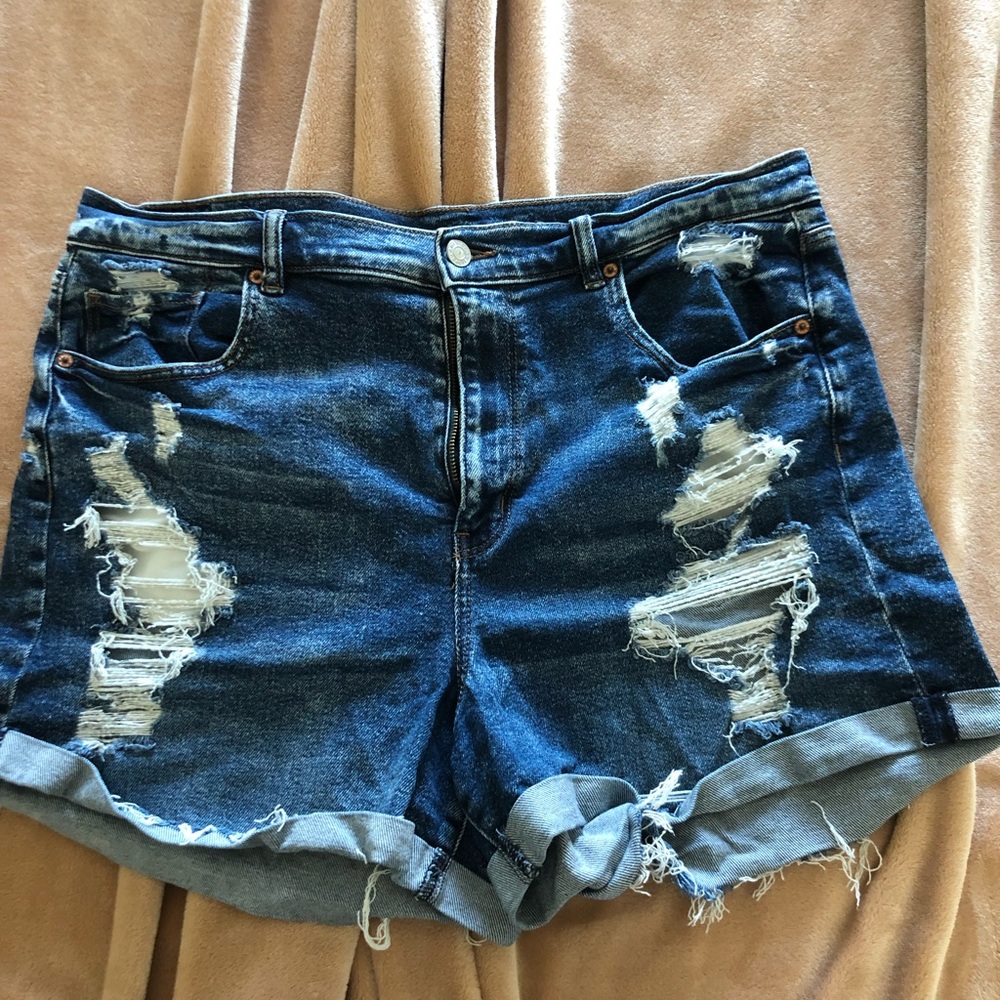 American Eagle Denim Mom Shorts